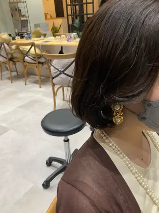 ショート ✨色持ちの良い艶 カラー✨蟹江真世のヘアスタイル