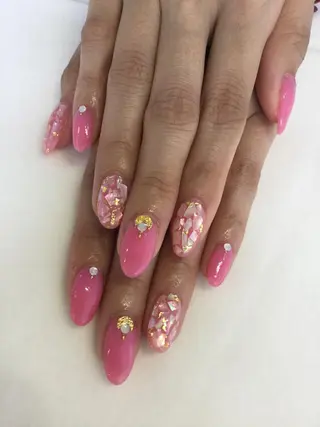 ネイル 💎🐰 saki. m 🐰💎のネイルデザイン