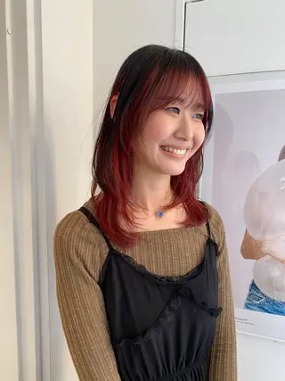 ミディアム Tomoka🐶🌟 似合わせカット✂︎のヘアスタイル