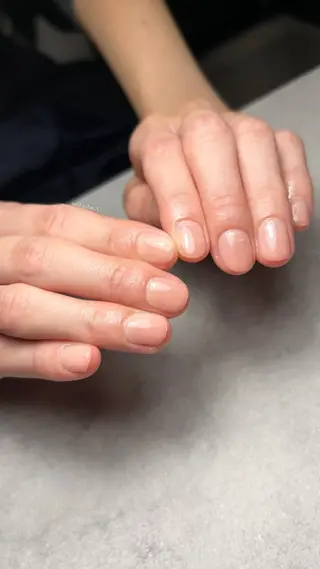 ネイル 関山 志乃のネイルデザイン