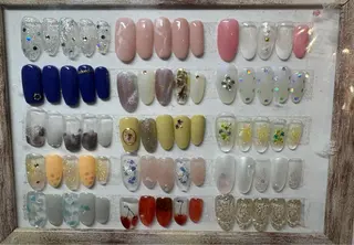 ネイル 浅野 綾のネイルデザイン