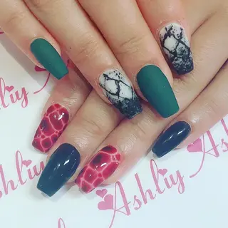 ネイル Ashliy大宮☆ アシュリーのネイルデザイン