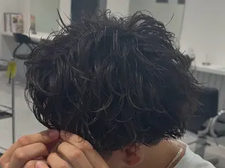 パーマ メンズ 鈴木 悠月のヘアスタイル