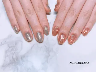 ネイル THECOLORS所属・近貞 莉奈のネイルデザイン