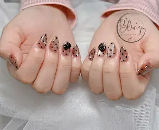 ロング カラー 波 なみのネイルデザイン