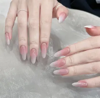 ネイル 🍑 momo_nailのネイルデザイン