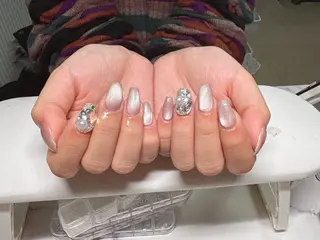 ネイル Chiara 長さだしのネイルデザイン