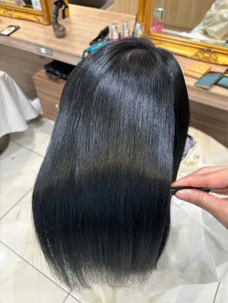 ロング 奥寺 沙菜のヘアスタイル