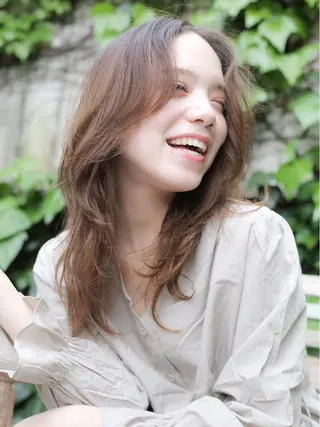 ロング 石渡このみ 🍊レイヤーカットのヘアスタイル