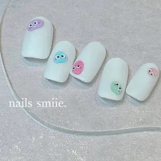 ネイル nails smiie.のネイルデザイン