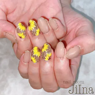 ネイル JiIna nailのネイルデザイン