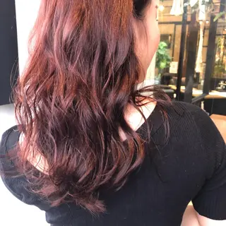 ロング カラー akane .のヘアスタイル