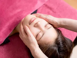 盛れる小顔矯正師 たく先生のエステ・リラクイメージ