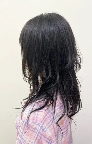 ロング 狩野 歩のヘアスタイル