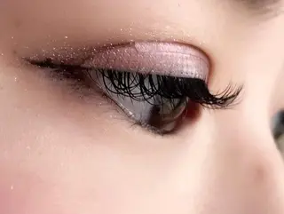 マツエク・マツパ 岡田詩織 MODE Ks松原店のヘアスタイル