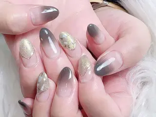 ネイル Elegantb eautyトウのネイルデザイン