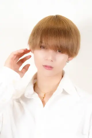 ミディアム メンズ 🦋ハイトーン特化 🦋‪Nozomiのヘアスタイル