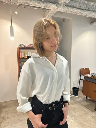 セミロング カラー ヘアアレンジ 🎀suzuna 透明感colorのヘアスタイル