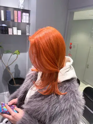 ミディアム カラー 菜々🫧新宿 透明感ケアブリーチのヘアスタイル