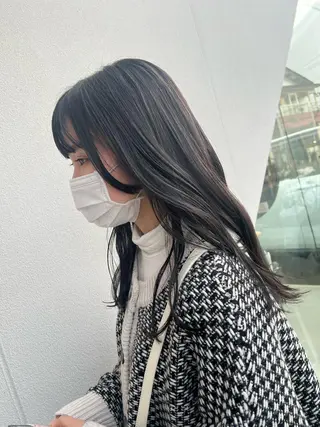 ロング カラー ヘアアレンジ APREKO SAYAKAのヘアスタイル