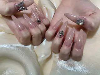 ネイル J&C Nail Salon吉祥寺所属・YU KIのネイルデザイン