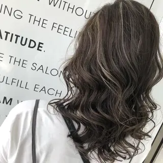 ロング カラー 脱白髪染め専門店HAKUA PLUS白髪ぼかし町田2号店所属・脱白髪染め 大月竜斗のヘアスタイル