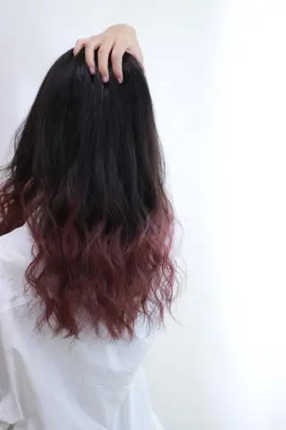 ミディアム カラー シールエクステ🎀 ハイトーン特化🎀のヘアスタイル