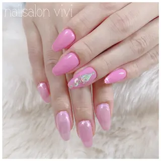 ネイル ＶＩＶＩ nailsalonのネイルデザイン