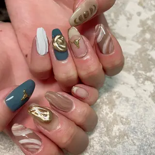 ネイル lilbondir. chiharuのネイルデザイン