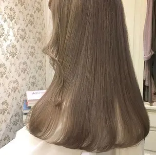 ロング カラー ヘアアレンジ mizu kiのヘアスタイル