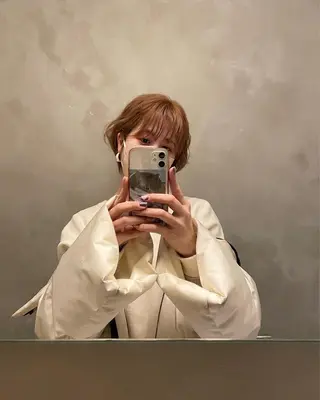 ショート カラー 佐藤 永夏のヘアスタイル