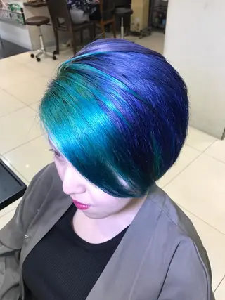 ショート カラー 関口 友行のヘアスタイル