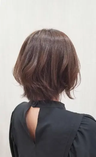 ショート 顔周りレイヤーカット 髪質改善代表西村功平のヘアスタイル