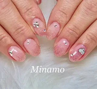 ネイル Minamo 🩵のネイルデザイン