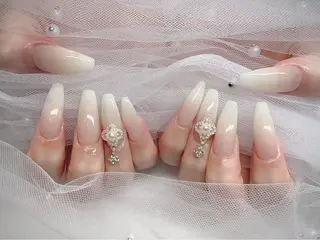 ネイル I-nailロング /ワンホン/キラキラのネイルデザイン