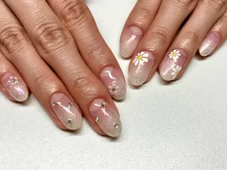 ネイル 三浦 あかりのネイルデザイン