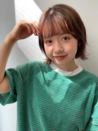 ショート カラー Neolive 千尋のヘアスタイル