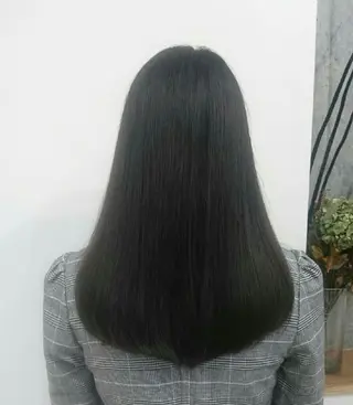 セミロング 🦋美髪／エクステ 🦋アベイクミのヘアスタイル