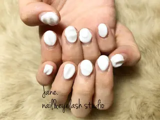 ネイル Yakko pas á pasのネイルデザイン