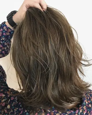 ミディアム カラー edge.下北沢 相場堅弥のヘアスタイル