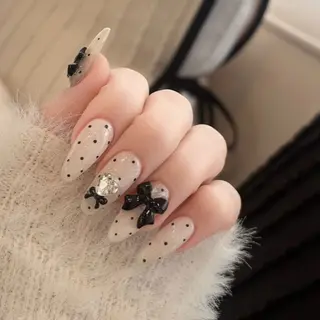 ネイル cream nail salon所属・Crème Studioのネイルデザイン