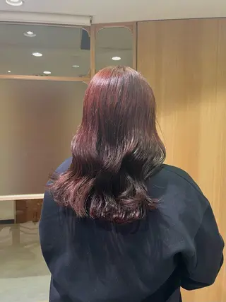 ロング カラー AILERON 陣岸のヘアスタイル