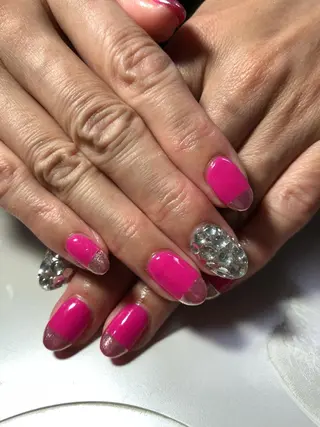 ネイル MaHaRo所属・S HARUKAのネイルデザイン