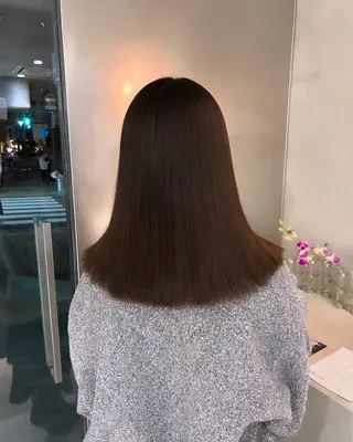 ミディアム カラー 馬場 菜乃夏のヘアスタイル