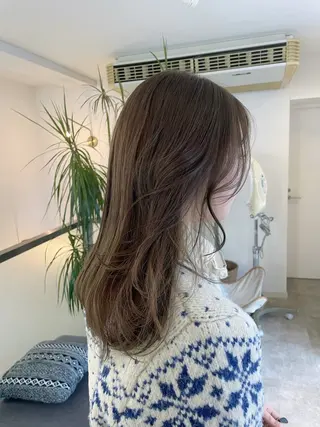 セミロング カラー Jr.stylist 彩乃のヘアスタイル