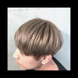 ショート カラー メンズ 及川シゲル 髪質改善講師のヘアスタイル