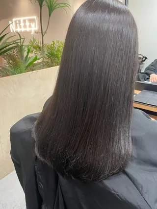 ロング 中原 栞奈のヘアスタイル