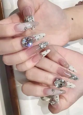 ネイル 💎MARUCHU Nのネイルデザイン