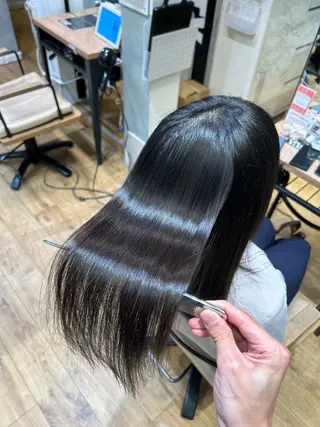 ロング LIBERTY-L所属・若槻 雄哉のヘアスタイル