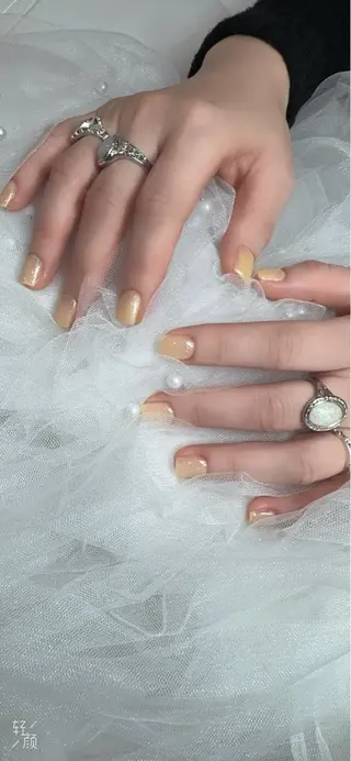 ネイル Fairyフェアリーネイルサロン所属・ゴ .のネイルデザイン